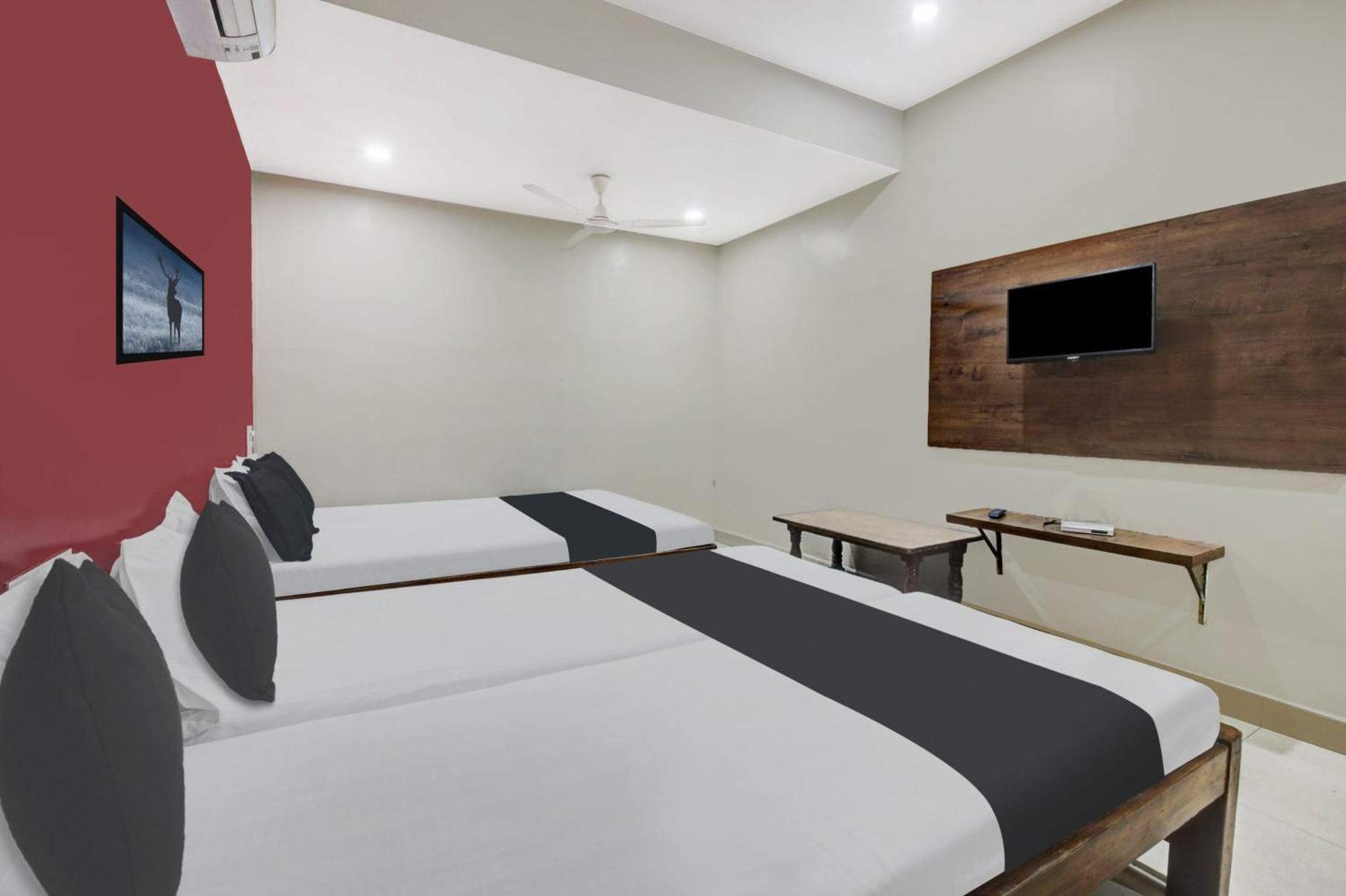 胡布利 Spot On Shree Ram Residency酒店 外观 照片
