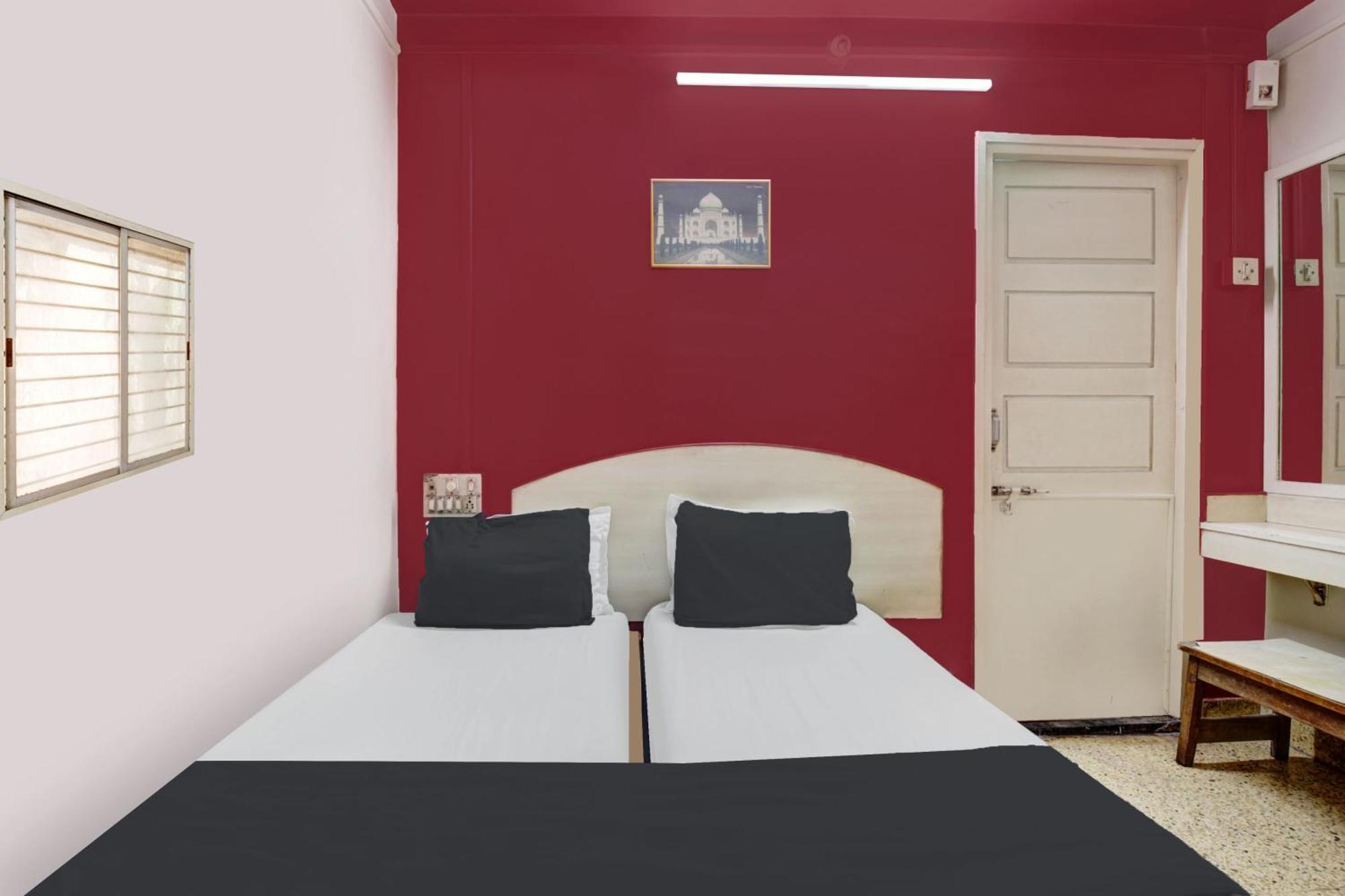 胡布利 Spot On Shree Ram Residency酒店 外观 照片
