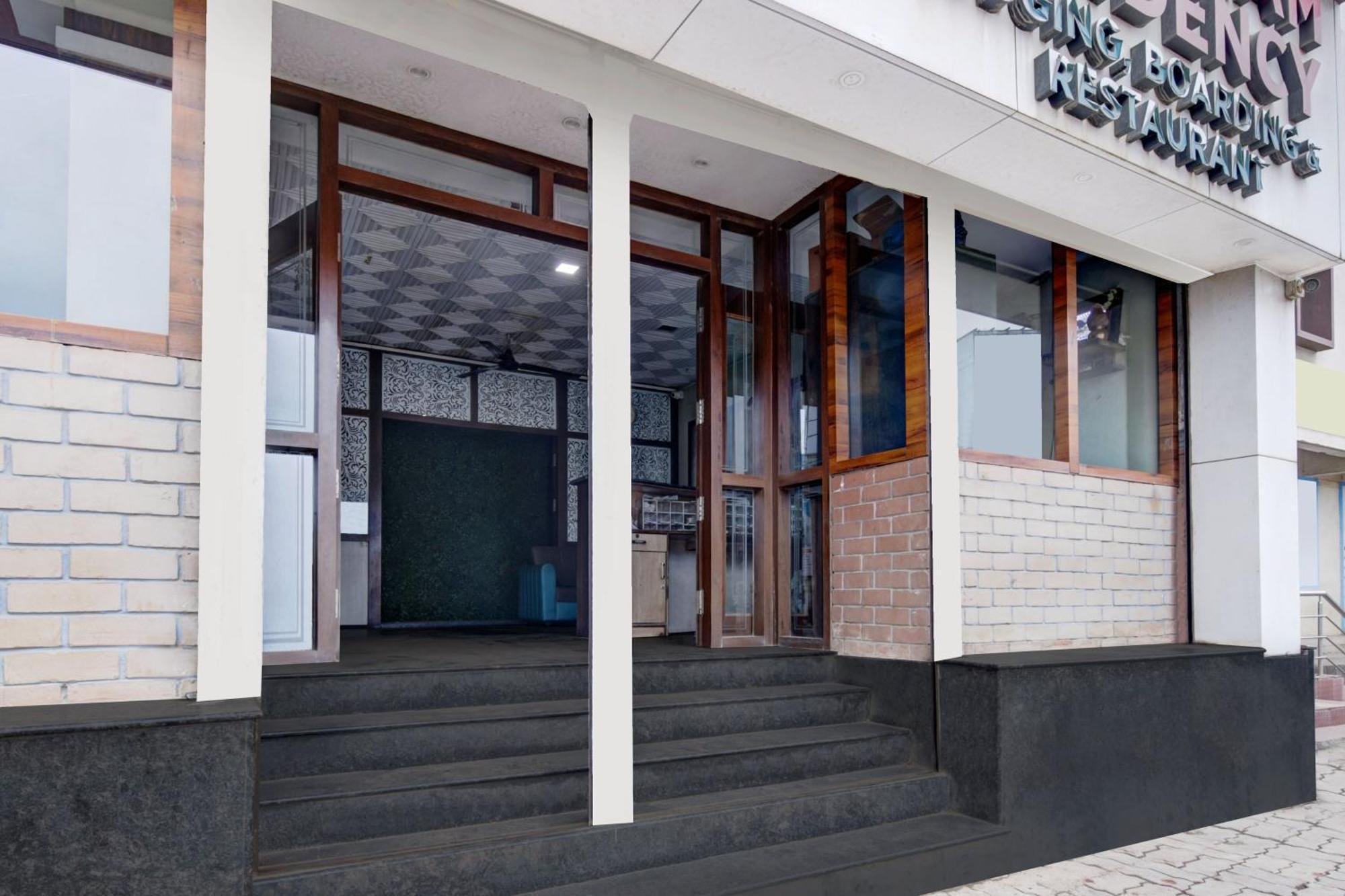 胡布利 Spot On Shree Ram Residency酒店 外观 照片
